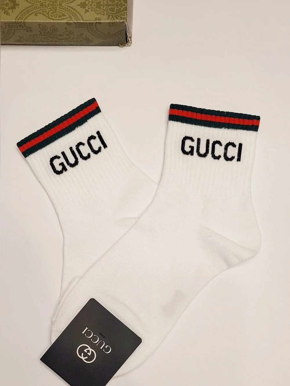 🇮🇹 Gucci White Crew Socks🧦 with Red & Green Stripes🇮🇹